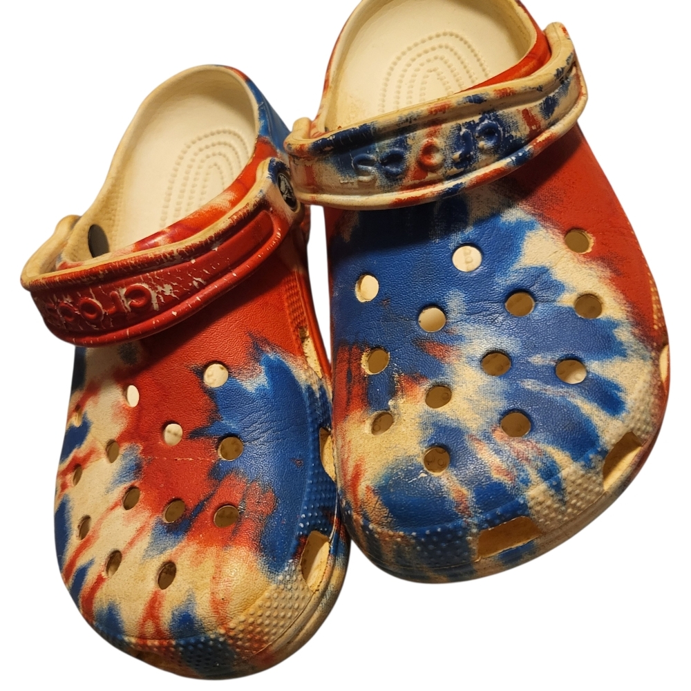 CROCS Red Blue Cream Tie-Dye Clogs